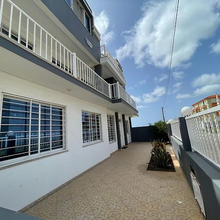 Villa Residencial Eunice Прая Екстер'єр фото