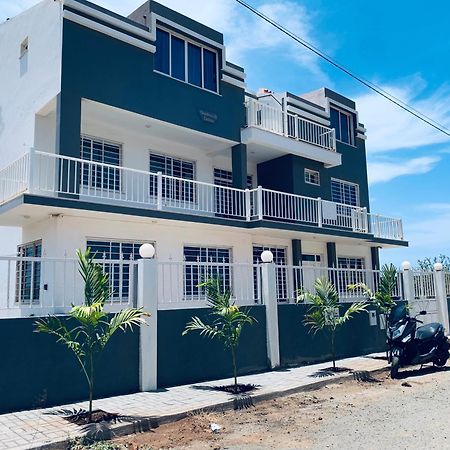 Villa Residencial Eunice Прая Екстер'єр фото